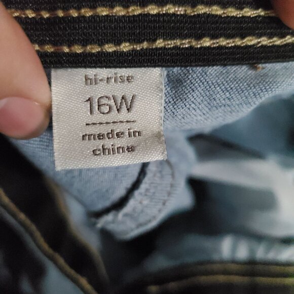 Cato Jeans Womens 16W Light Blue Hi-Rise Cropped Stretch Cotton Blend - Picture 5 of 14